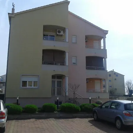 With A Parking Space - 14114 Апартаменты Задар